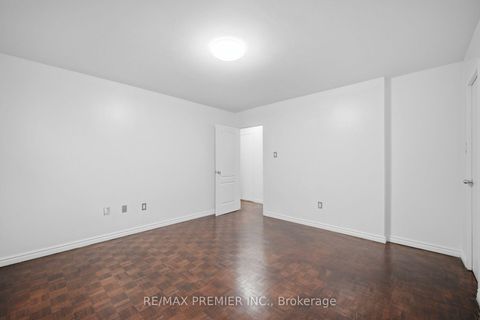 Photo 17 at 107 - 3460 Keele Street, York University Heights, Toronto