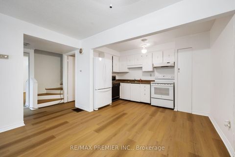 Photo 9 at 82 - 248 John Garland Boulevard, Clairville, Toronto