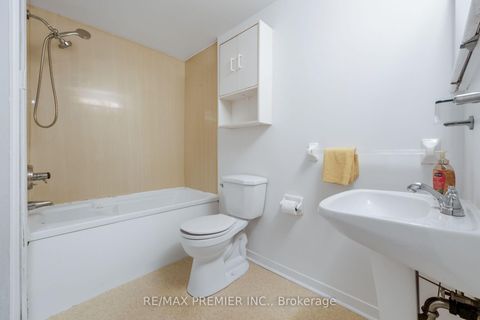 Photo 18 at 82 - 248 John Garland Boulevard, Clairville, Toronto