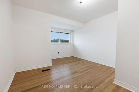 Photo 23 at 82 - 248 John Garland Boulevard, Clairville, Toronto