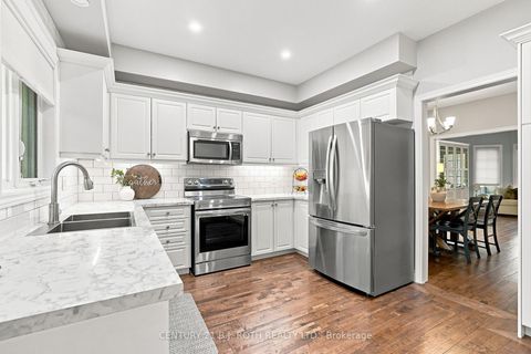 Photo 10 at 96 Penvill Trail, Ardagh, Barrie