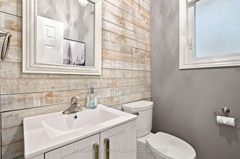Photo 15 at 96 Penvill Trail, Ardagh, Barrie