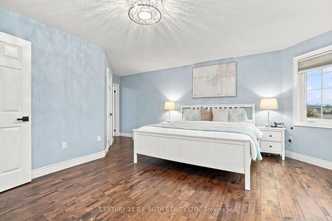 Photo 21 at 96 Penvill Trail, Ardagh, Barrie