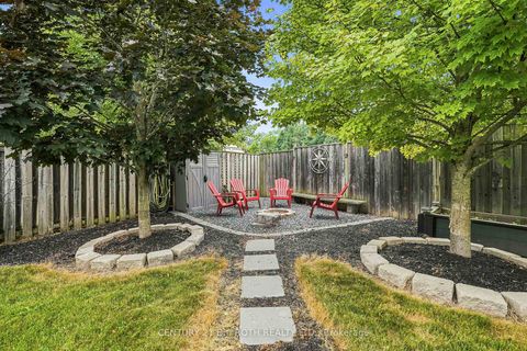 Photo 38 at 96 Penvill Trail, Ardagh, Barrie