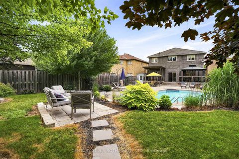 Photo 39 at 96 Penvill Trail, Ardagh, Barrie