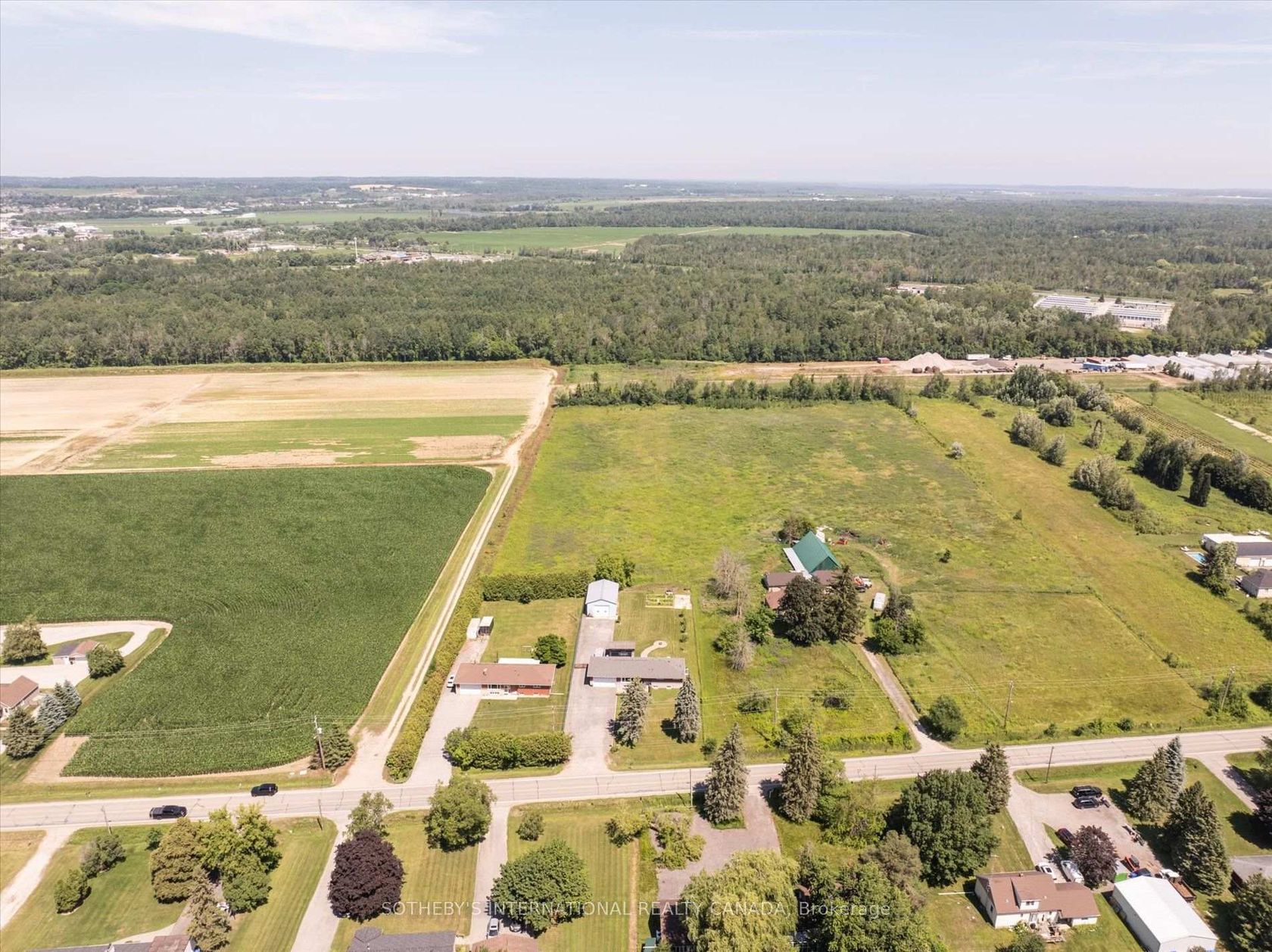 1110 Graham Side Road, Rural King, King photo number 2