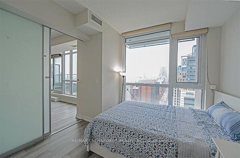 Photo 7 at 1708 - 199 Richmond Street W, Waterfront Communities C1, Toronto