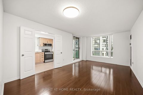 Photo 6 at 408 - 8 Pemberton Avenue, Newtonbrook East, Toronto
