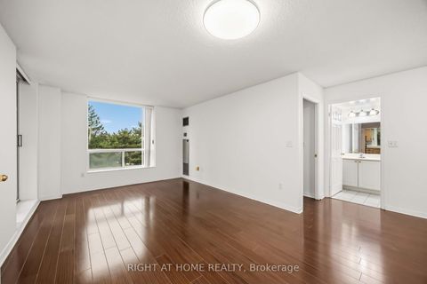Photo 9 at 408 - 8 Pemberton Avenue, Newtonbrook East, Toronto