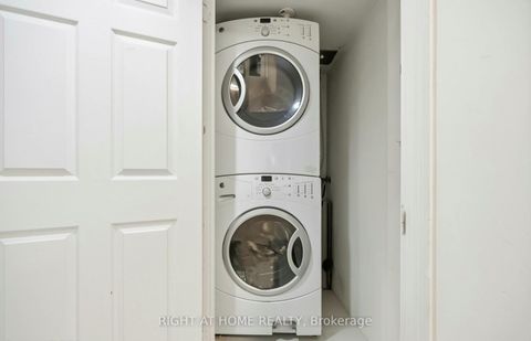 Photo 24 at 408 - 8 Pemberton Avenue, Newtonbrook East, Toronto