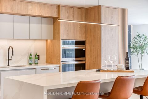Photo 2 at 501 - 85 Skymark Drive, Hillcrest Village, Toronto