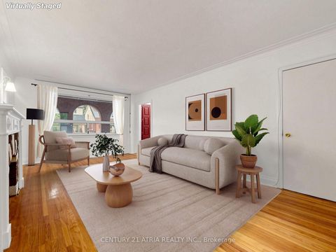Photo 4 at 21 Mahoney Avenue, Mount Dennis, Toronto
