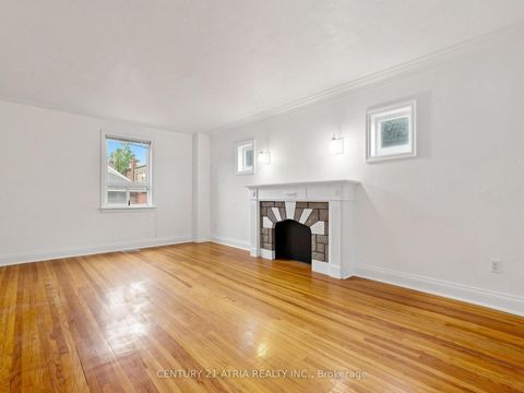 Photo 6 at 21 Mahoney Avenue, Mount Dennis, Toronto