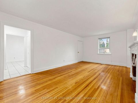Photo 8 at 21 Mahoney Avenue, Mount Dennis, Toronto