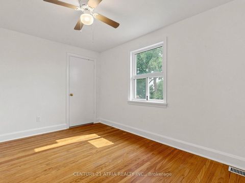 Photo 27 at 21 Mahoney Avenue, Mount Dennis, Toronto