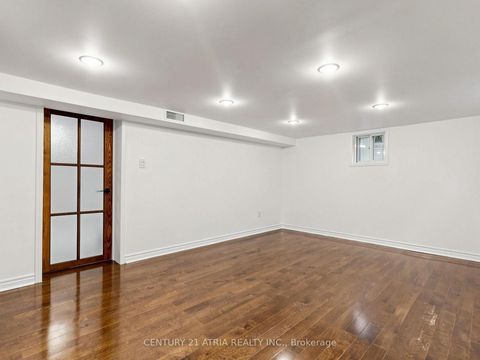 Photo 39 at 21 Mahoney Avenue, Mount Dennis, Toronto