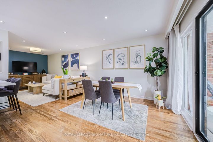 Photo 5 at 199 Chalfield Lane, Rathwood, Mississauga