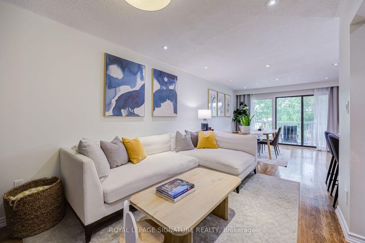 Photo 13 at 199 Chalfield Lane, Rathwood, Mississauga