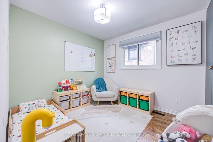 Photo 15 at 199 Chalfield Lane, Rathwood, Mississauga