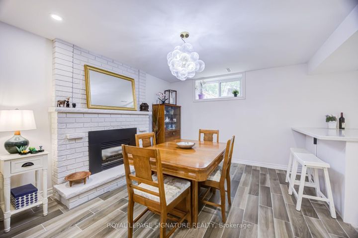 Photo 28 at 199 Chalfield Lane, Rathwood, Mississauga
