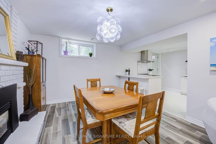 Photo 29 at 199 Chalfield Lane, Rathwood, Mississauga