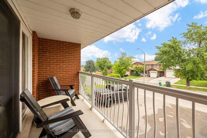 Photo 38 at 199 Chalfield Lane, Rathwood, Mississauga