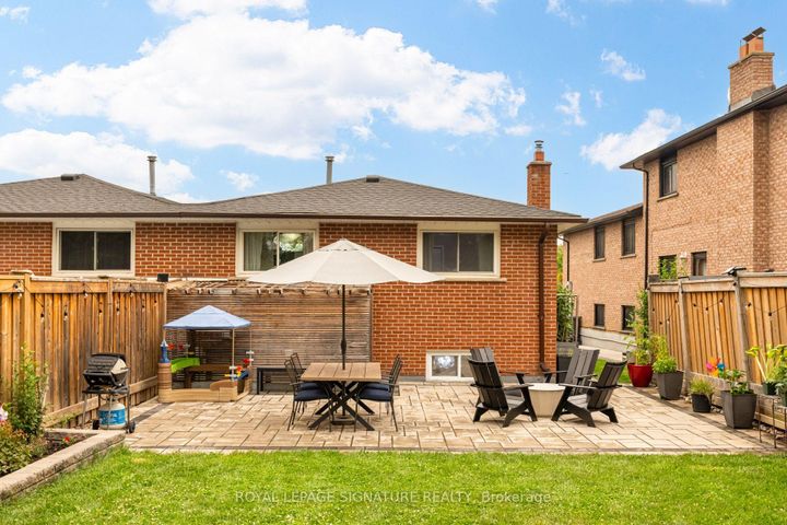 Photo 44 at 199 Chalfield Lane, Rathwood, Mississauga