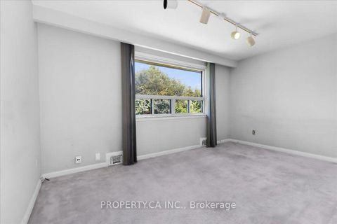 Photo 19 at 48 Kennard Avenue, Bathurst Manor, Toronto