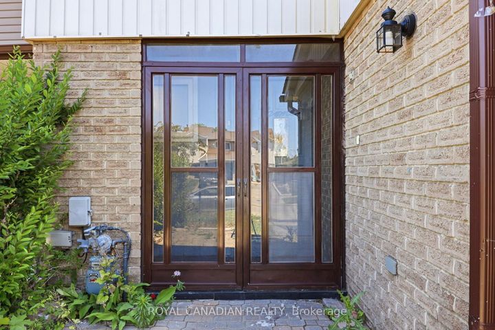 Photo 3 at 3 Gilmore Drive, Madoc, Brampton