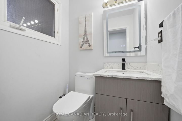 Photo 20 at 3 Gilmore Drive, Madoc, Brampton
