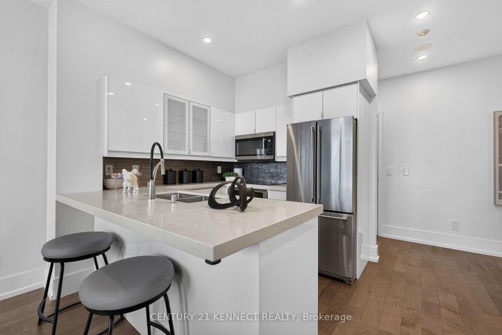 Photo 16 at 1514 - 2885 Bayview Avenue, Bayview Village, Toronto