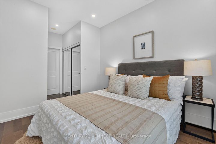 Photo 32 at 1514 - 2885 Bayview Avenue, Bayview Village, Toronto