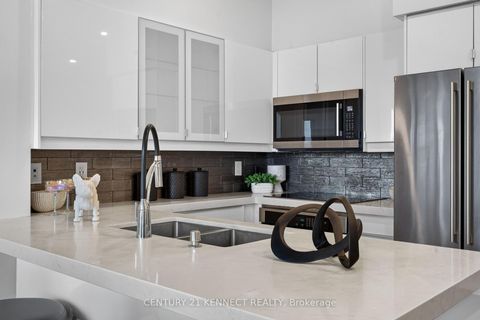 Photo 20 at 1514 - 2885 Bayview Avenue, Bayview Village, Toronto
