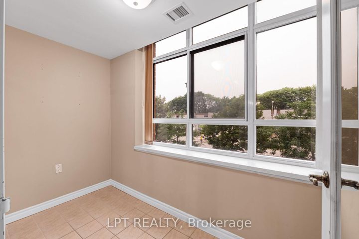 Photo 11 at 216 - 115 Bonis Avenue, Sullivan, Toronto