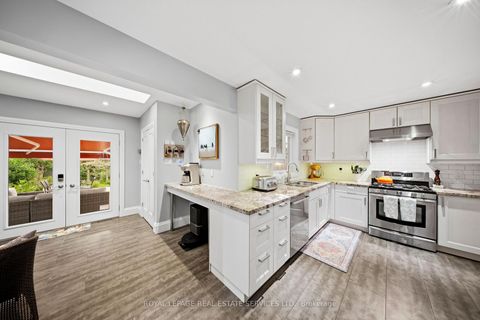 Photo 13 at 99 Foch Avenue, Alderwood, Toronto
