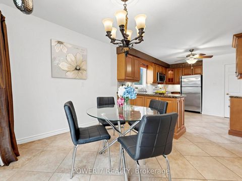 Photo 14 at 71 Canterbury Court, Harding, Richmond Hill