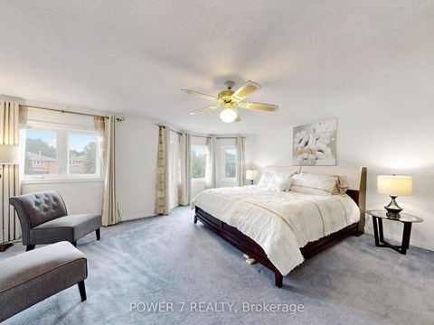 Photo 20 at 71 Canterbury Court, Harding, Richmond Hill