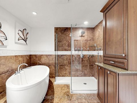 Photo 25 at 71 Canterbury Court, Harding, Richmond Hill