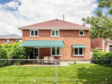 Photo 37 at 71 Canterbury Court, Harding, Richmond Hill