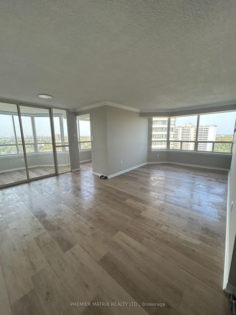 Photo 4 at 1421 - 3 Greystone Walk Drive, Kennedy Park, Toronto