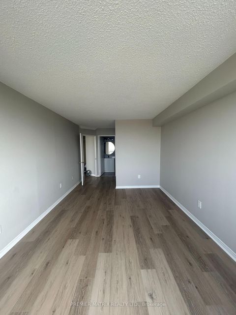 Photo 12 at 1421 - 3 Greystone Walk Drive, Kennedy Park, Toronto