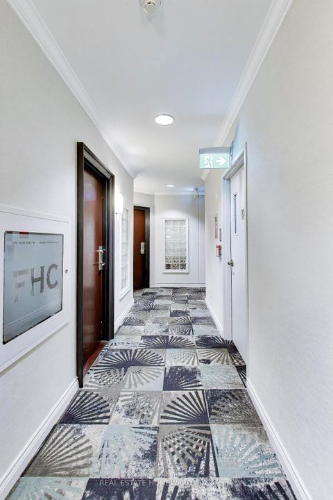Photo 3 at 602 - 7 King Street E, Yonge Corridor, Toronto