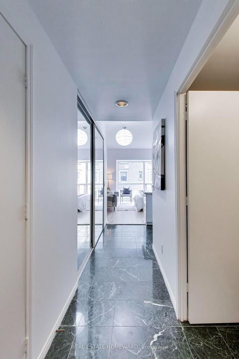 Photo 5 at 602 - 7 King Street E, Yonge Corridor, Toronto