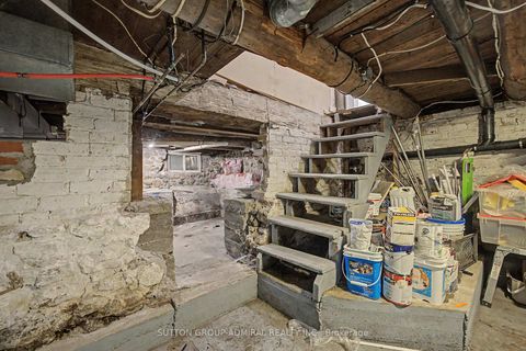 Photo 30 at 62 Centre Street W, Mill Pond, Richmond Hill