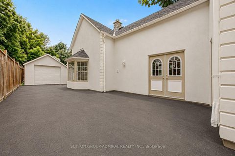 Photo 41 at 62 Centre Street W, Mill Pond, Richmond Hill
