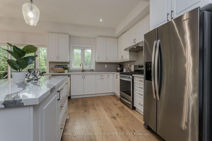 Photo 14 at 3 - 2071 Ghent Avenue, Brant, Burlington