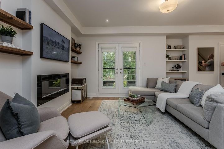 Photo 17 at 3 - 2071 Ghent Avenue, Brant, Burlington