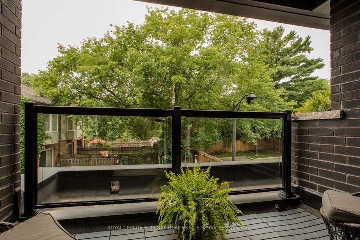 Photo 22 at 3 - 2071 Ghent Avenue, Brant, Burlington