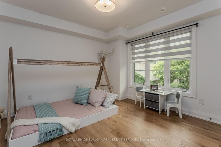 Photo 30 at 3 - 2071 Ghent Avenue, Brant, Burlington