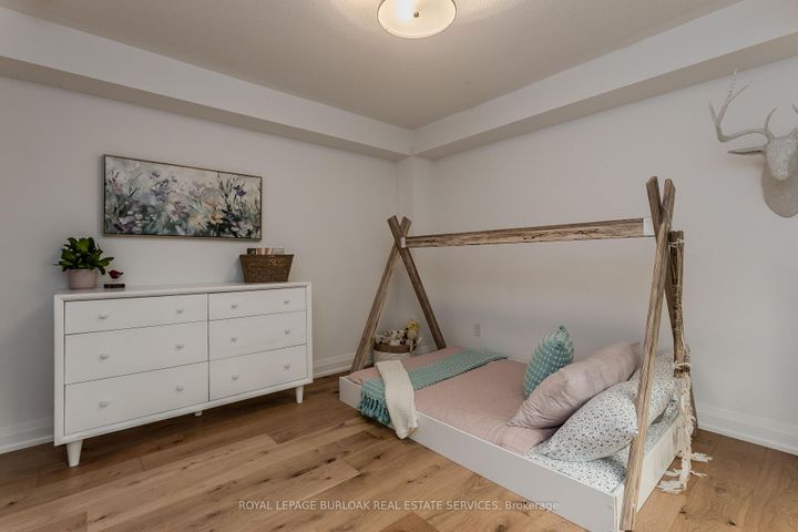 Photo 31 at 3 - 2071 Ghent Avenue, Brant, Burlington